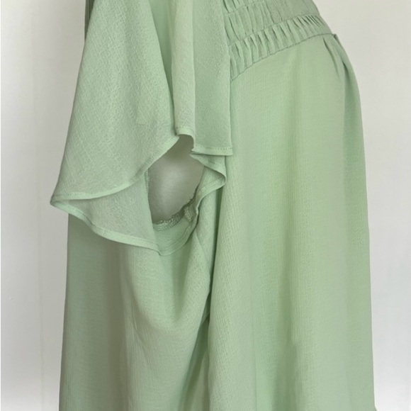 Torrid Chiffon Smocked Pintuck Flutter Short Sleeve Blouse Size Large Green - Picture 3 of 11